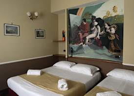 Hotel Suite Ares 3