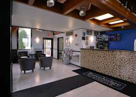 Travelodge by Wyndham Milwaukee 2