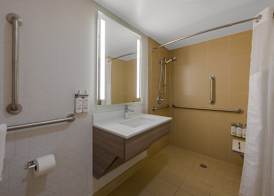 Holiday Inn Express HAMPTON - COLISEUM CENTRAL by IHG 5