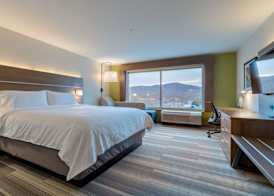 Holiday Inn Express & Suites MARION by IHG 5