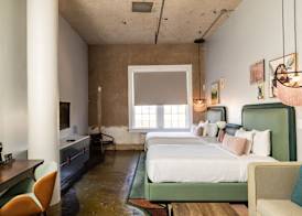 Canvas Hotel Dallas 4