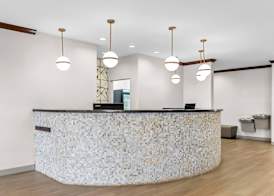 Comfort Suites Simpsonville - Greenville 2
