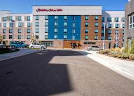Hampton Inn & Suites Aurora South, Co 2