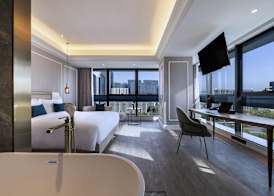 Mercure Hangzhou Xixi Wetland 3