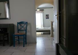 Paradiso Studios & Apartments 4