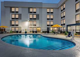 Hampton Inn Kansas City Airport 5