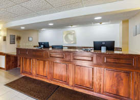 Comfort Inn & Suites Milford 4