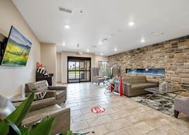 Cobblestone Hotel & Suites - Austin 3