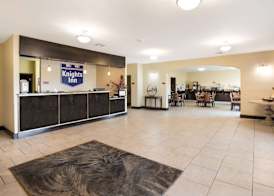 Knights Inn Bunkie 2