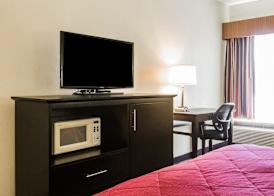 Quality Inn & Suites North Montgomery 5