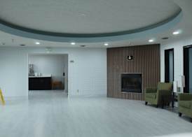 Burgundy Inn and Suites 5