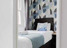 Wembar Hotel 2