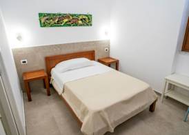 Petit Hotel 4