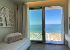 Opera Suite Hotel Pesaro 3