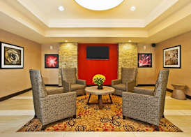 Holiday Inn Express & Suites SPRINGFIELD - DAYTON AREA by IHG 3