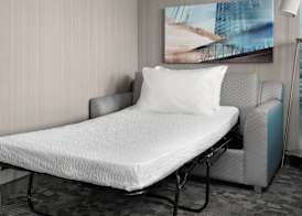 Courtyard by Marriott Edmonton Downtown 4