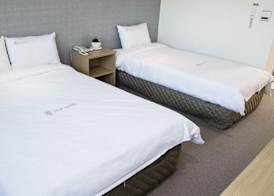 Ra Hotel 4
