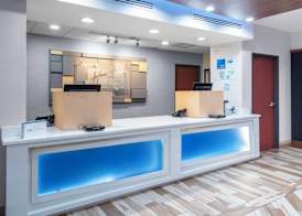 Holiday Inn Express & Suites ROANOKE RAPIDS SE by IHG 3