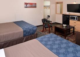 Econo Lodge Rochester I-90 & I-390 3
