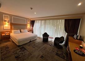 All Seasons Hotel 3
