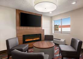 Microtel Inn & Suites by Wyndham 3
