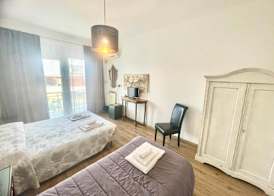 Cavour16 rent bedrooms 2