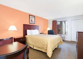 Super 8 by Wyndham Defuniak Springs 4