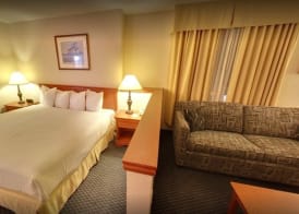 Days Inn by Wyndham Niagara Falls Centre St By the Falls 3