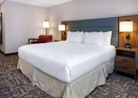 Wingate by Wyndham Vineland 3