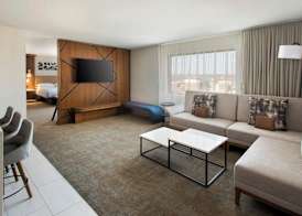 Marriott Springfield Downtown 4