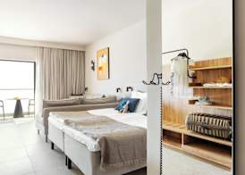 SUNWING SANDY BAY RESORT 4