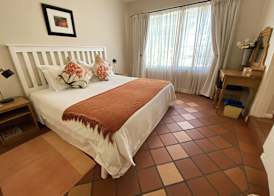 Jonquil Guest Cottage 3