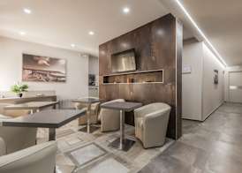 Astoria Deluxe rooms 2