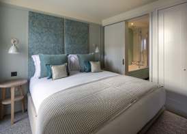 Abbey Strand Apartments, at Holyrood 5
