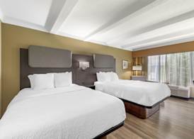 Best Western Plus Madison-Huntsville Hotel 5