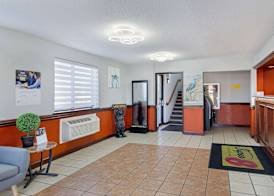 Super 8 by Wyndham Johnson City 3