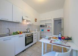 Casa Al Caprifoglio 600m From Beach - Happy Rentals 4