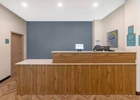 Sleep Inn & Suites 2