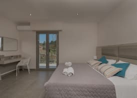 Casa 77 Zante by Karras Hotels 3