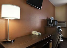 Super 8 by Wyndham Mount Vernon, IL 5