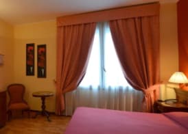 Hotel Vazzana 4