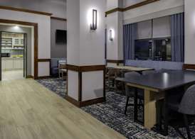 Hyatt Place-Dallas/Arlington 5