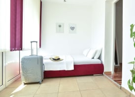 Apartments Raymond 4