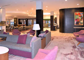 Courtyard by Marriott Boston Waltham 2