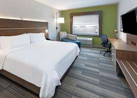 Holiday Inn Express & Suites DENTON - SANGER by IHG 4