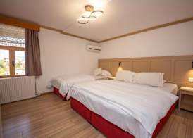 Bed and Breakfast Kotoni 5