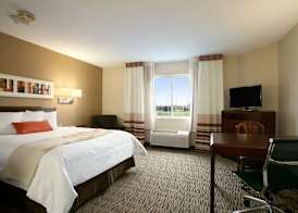 MainStay Suites Raleigh - Cary 5