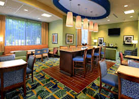 Hampton Inn Roxboro 5