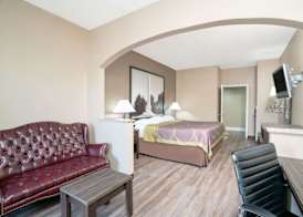 Super 8 by Wyndham Murfreesboro 5