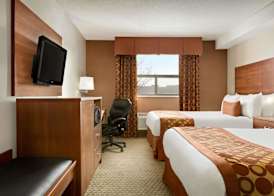Travelodge by Wyndham Windsor 4